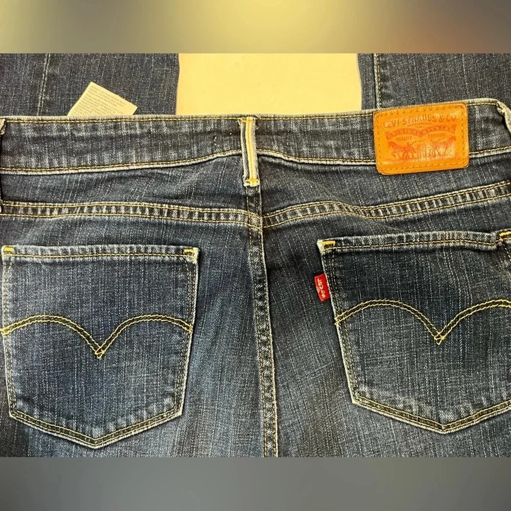 Levi 721 Women High Rise Skinny Jeans - Picture 5 of 17